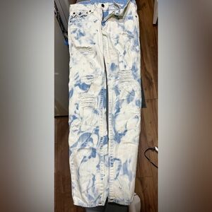 Size 31 AcidWashed Genuine TrueReligion ripped cotton skinny jeans in BigT style